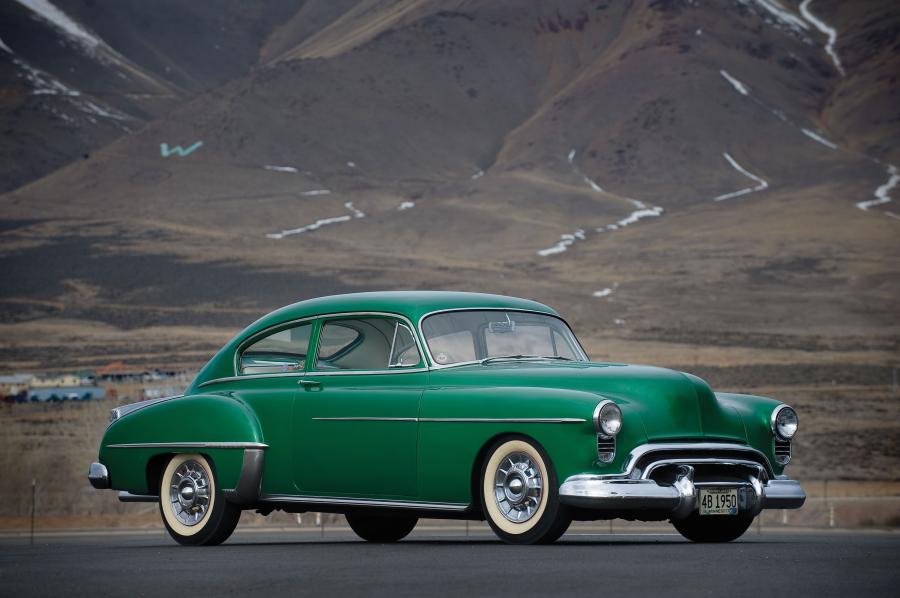  Oldsmobile 76 Mild Custom 1949 года  (фото 1 из 9)
